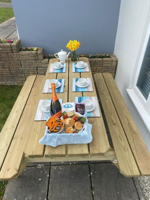 Surf'S Up! Perfect Base For Holidays Or Work In Cornwall St Columb Major Екстер'єр фото